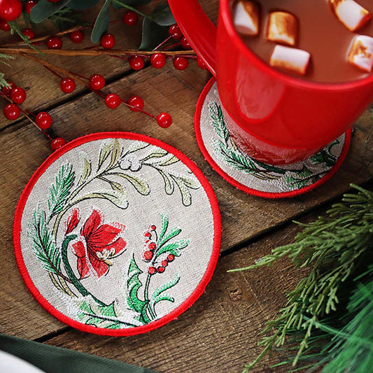 Set of 2 Round Linen Padded Coasters - Very Merry Christmas
